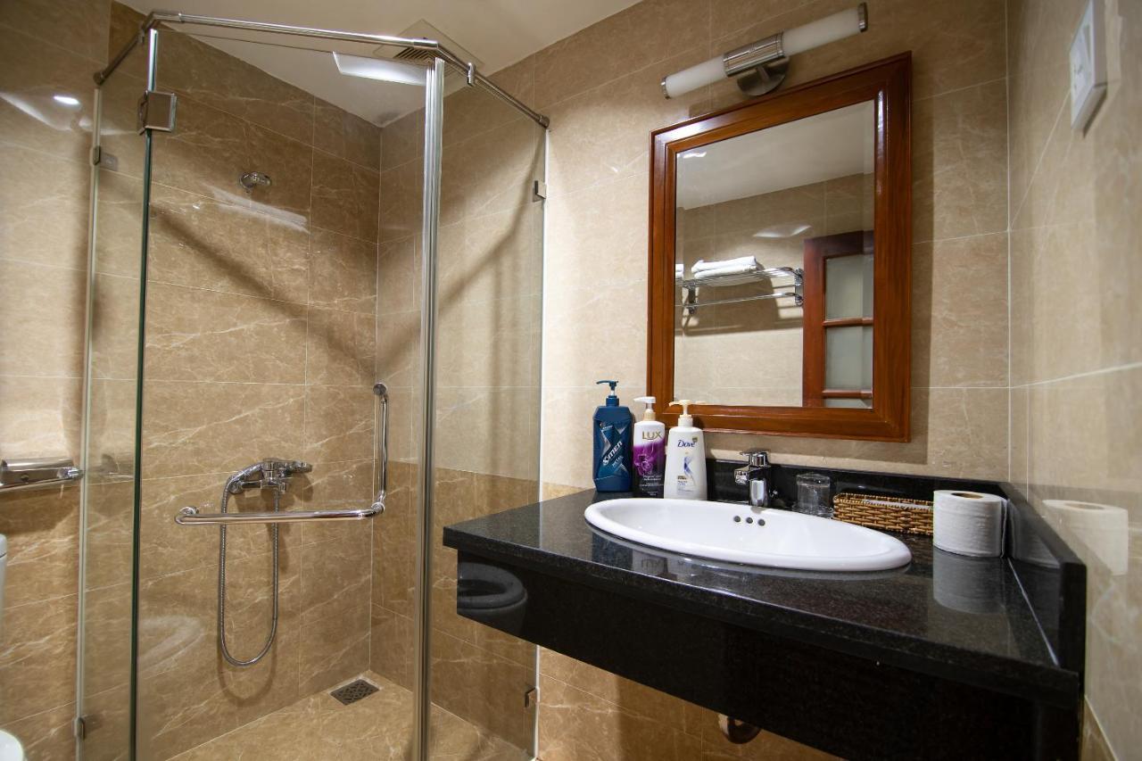 Reddoorz Plus New Sun Hotel Bandar Ho Chi Minh Luaran gambar