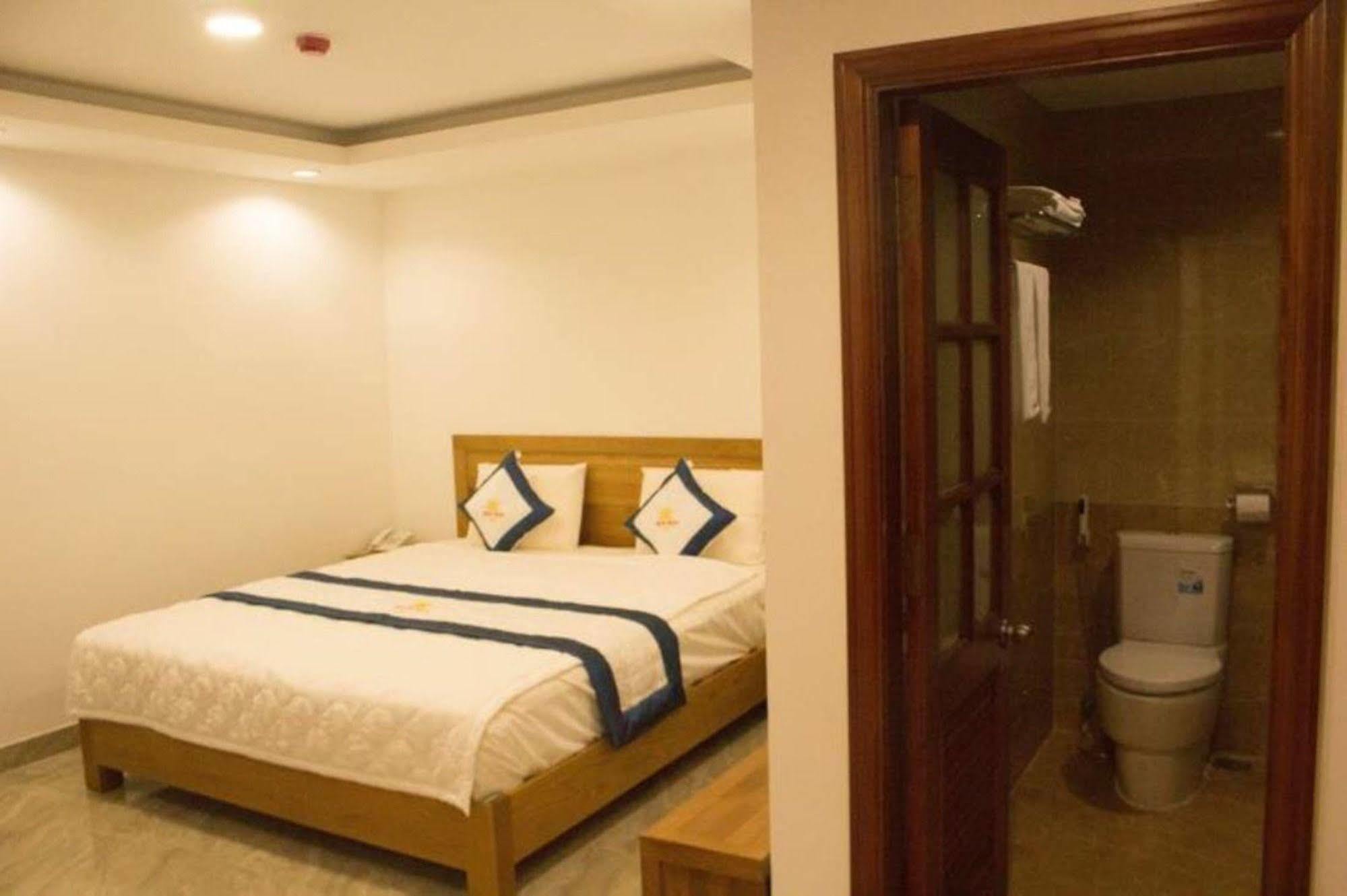 Reddoorz Plus New Sun Hotel Bandar Ho Chi Minh Luaran gambar